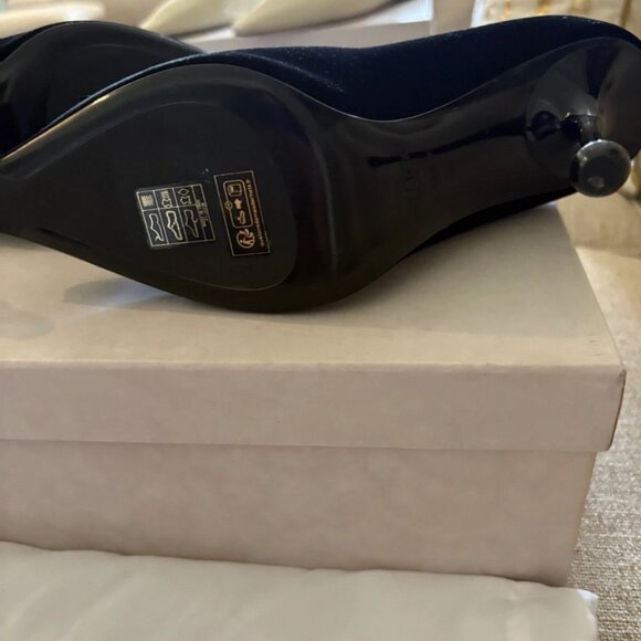 jimmy choo orb pump 95 size 37 black velvet with crystal orb - Picture 7 of 10